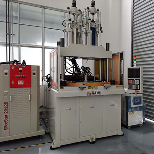 有机立式硅机注塑机功能特点介绍